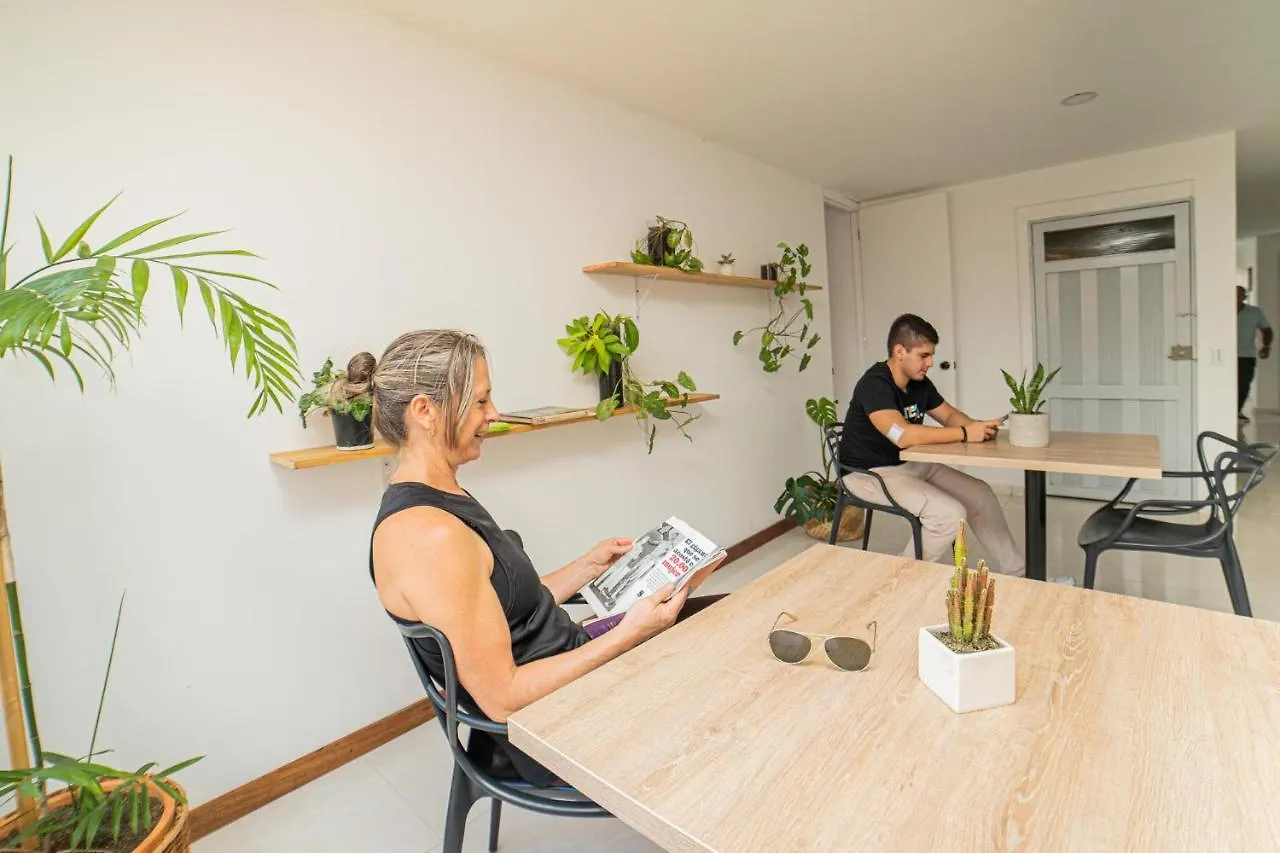 Alojamiento En El Corazon De Medellin Hab Privada B Habitación en casa particular